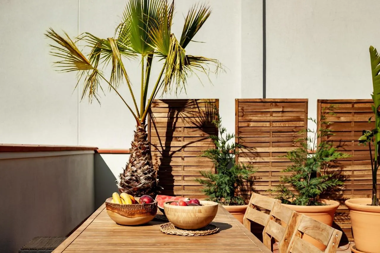 Beni - 1 Bedroom Apartment With Pool And Terrace In Gracia Barcelona 0*,  Spanien