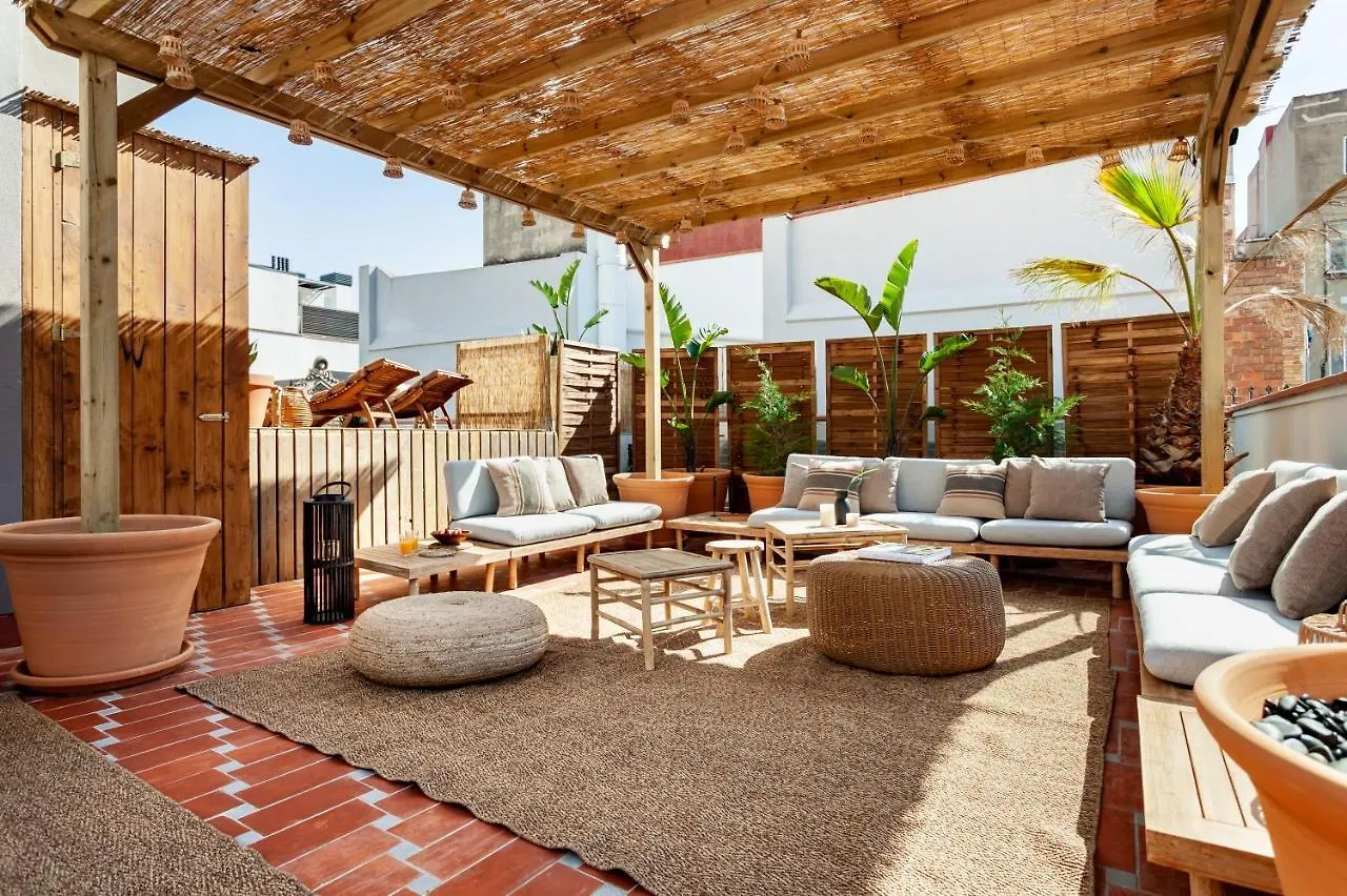 Beni - 1 Bedroom Apartment With Pool And Terrace In Gracia Barcelona 0*,  Spanien