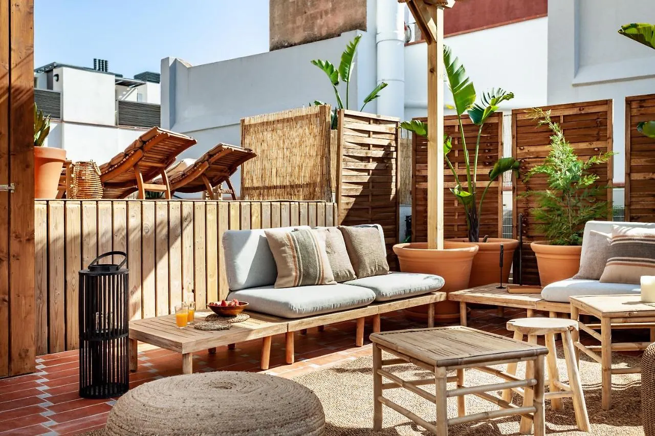 Beni - 1 Bedroom Apartment With Pool And Terrace In Gracia Barcelona